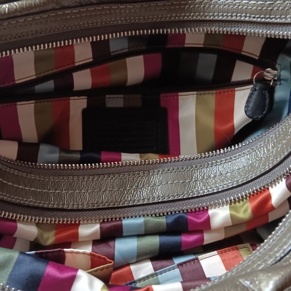 Vintage COACH metallic green Bleeker st satchel - Picture 9 of 12